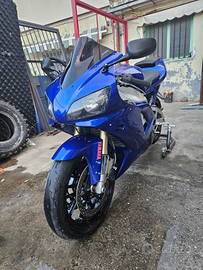 Yamaha r1 1999