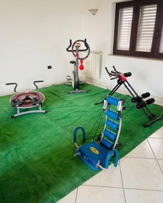 Attrezzi palestra