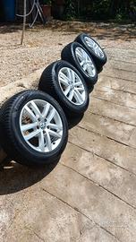 Volkswagen Golf Cerchi Originali con gomme
