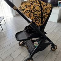 Passegino leggero Versace