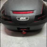 BAULETTO E470N SIMPLY III MONOLOCK 47 LT. | GIVI