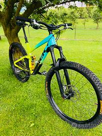 Trek Slash 8 2019 taglia L 19.5
