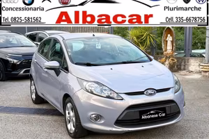 Ford Fiesta Ikon 1.4 TDCi 70CV 5 porte
