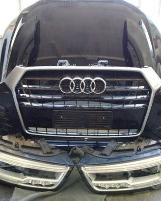 Audi q3 2016 restyling ricambi