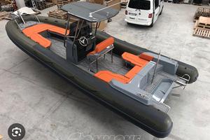 Marlin 8,50 HD PRO con MOTORE Suzuki 300