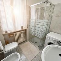 Bilocale su Monza zona stadio con posto auto