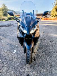 Yamaha T Max 560 - 2023