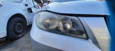 BMW 320D ANNO 2010 - FARI ANTERIORI DESTRO E SINIS