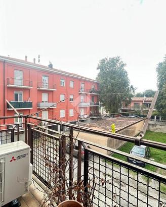 3 LOCALI A CREMA