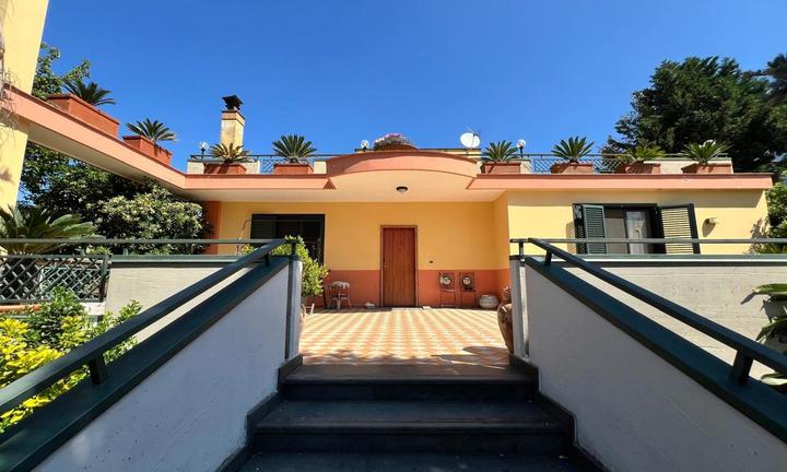 Villa o villino Pagani [Cod. rif 3237908VRG]