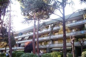 3 LOCALI A ROMA
