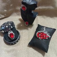 Parure moda stile vintage chic legante e colorata 