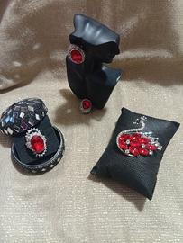 Parure moda stile vintage chic legante e colorata 