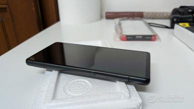 Google Pixel 7a 128GB Charcoal + Fattura e Cover