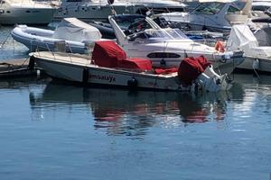 Boston Whaler Outrage 25 WD