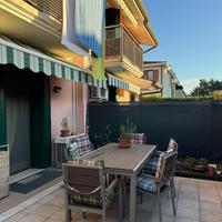 Villa a schiera 3 camere 3 bagni 2 cucine 1 tavern