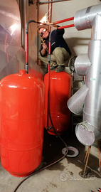 Idraulico tubista saldatore industriale