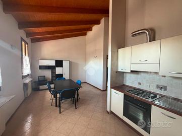 3 LOCALI A MONTE SAN PIETRO
