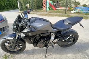Yamaha MT-07