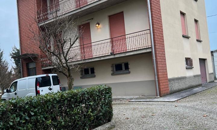 Casa con due appartamenti