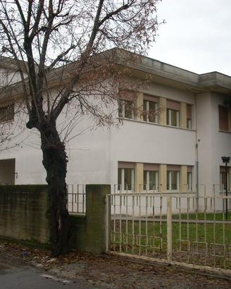Fabbricato commerciale