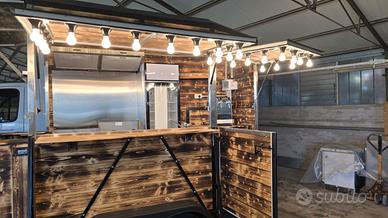 Rimorchio birreria paninoteca