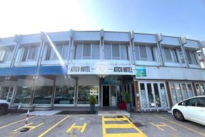 ALBERGO A DESENZANO DEL GARDA