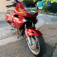 Honda deauville 650 anno 99 km 25.000