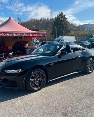 Ford Mustang Convertible 5.0 V8 GT
