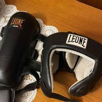 casco e paratibie leone