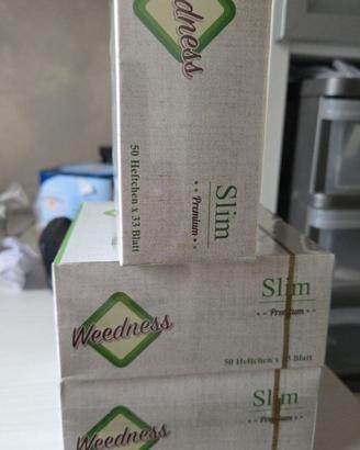150 booklets Unrefined White Rolling Papers 108*45