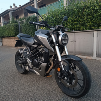 Honda cb125r