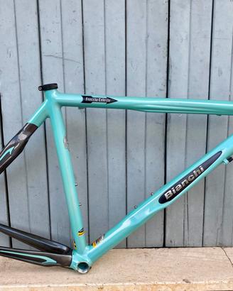 Telaio Bianchi freccia celeste