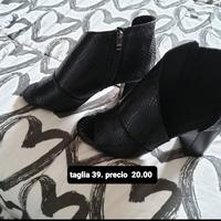Scarpe con il tacco