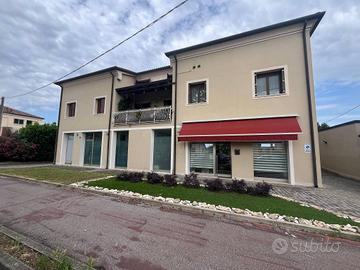 APPARTAMENTO COMPLETAMENTE RISTRUTTURATO A FRANCOL