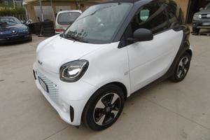 Smart ForTwo EQ Passion Elettrica Neopatentati