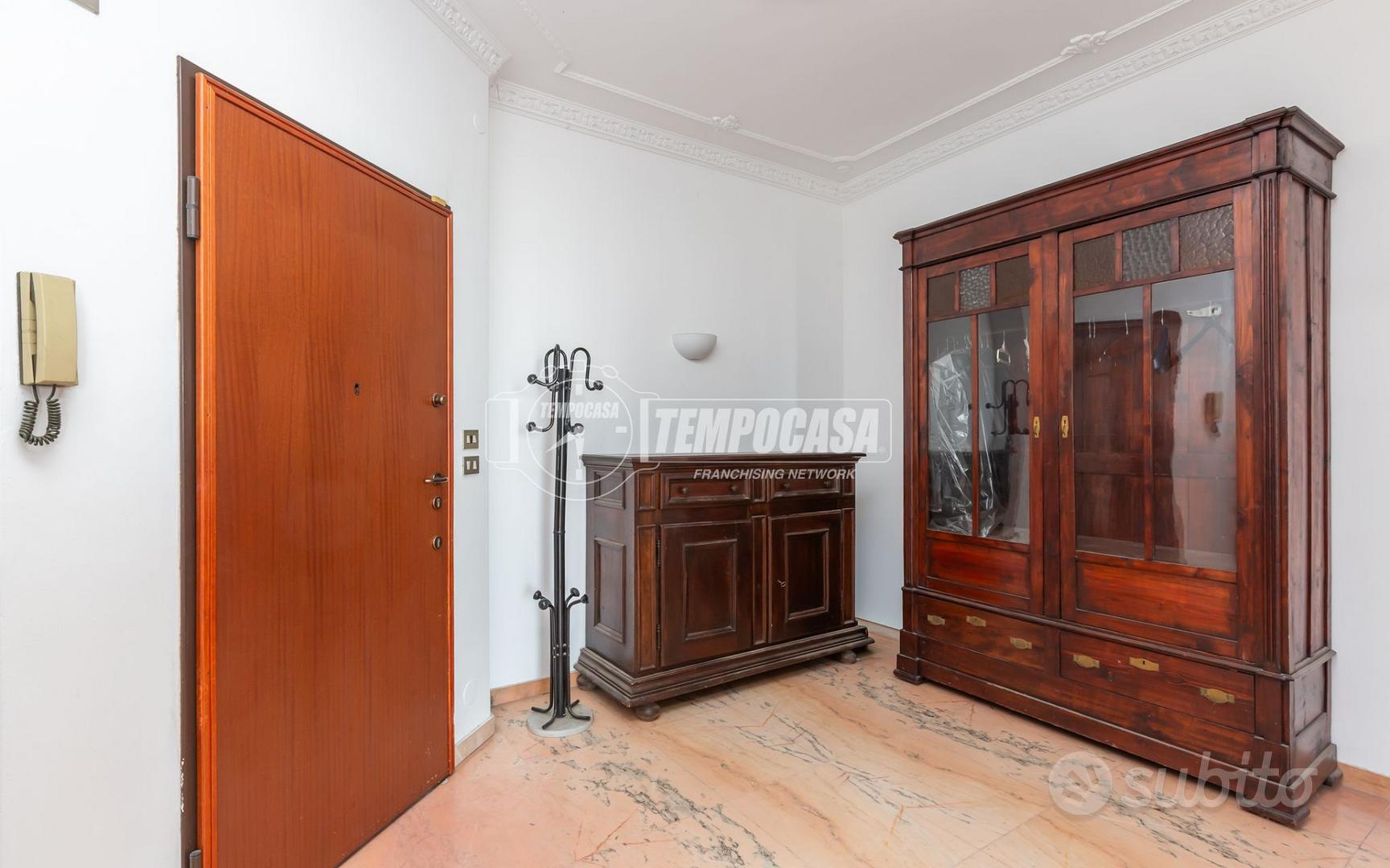 AMPIO TRILOCALE DI 107 MQ CON TERRAZZI E DOPPI SER - Vista 6