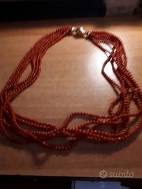 collana corallo6 fili e orologio al quarzo