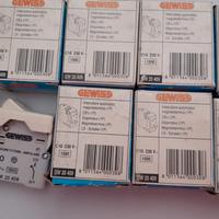 Stock 9 pz Gewiss 20409 Int. aut. magnet. C10
