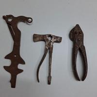 Pinza vintage + altri due utensili