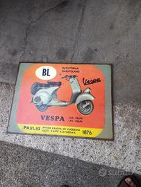 tabella in lamiera della Piaggio Vespa