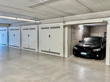 Box Singolo-  Recente costruzione con corrente