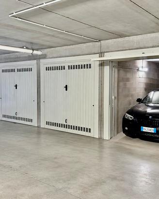 Box Singolo-  Recente costruzione con corrente