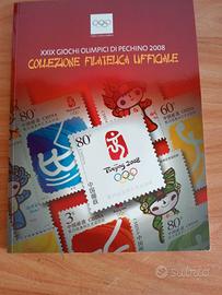 libro con francobolli 