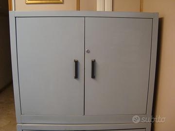 Armadietto Metallico