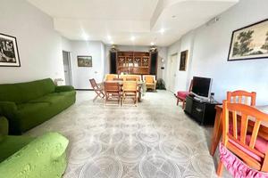 Appartamento di 133 m² con più di 5 locali e box a