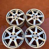 Set cerchi in lega ENZO 16” - 5 fori