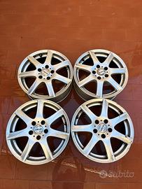 Set cerchi in lega ENZO 16” - 5 fori