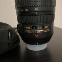 Obiettivo Nikkor 70-300