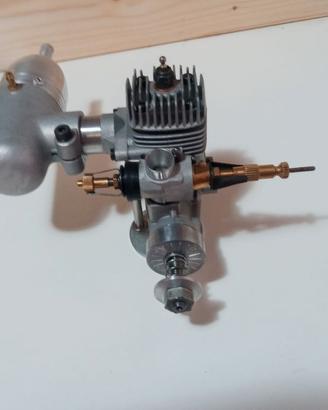 Motore aeromodellismo Super Tigre S29 - 4,8cc glow